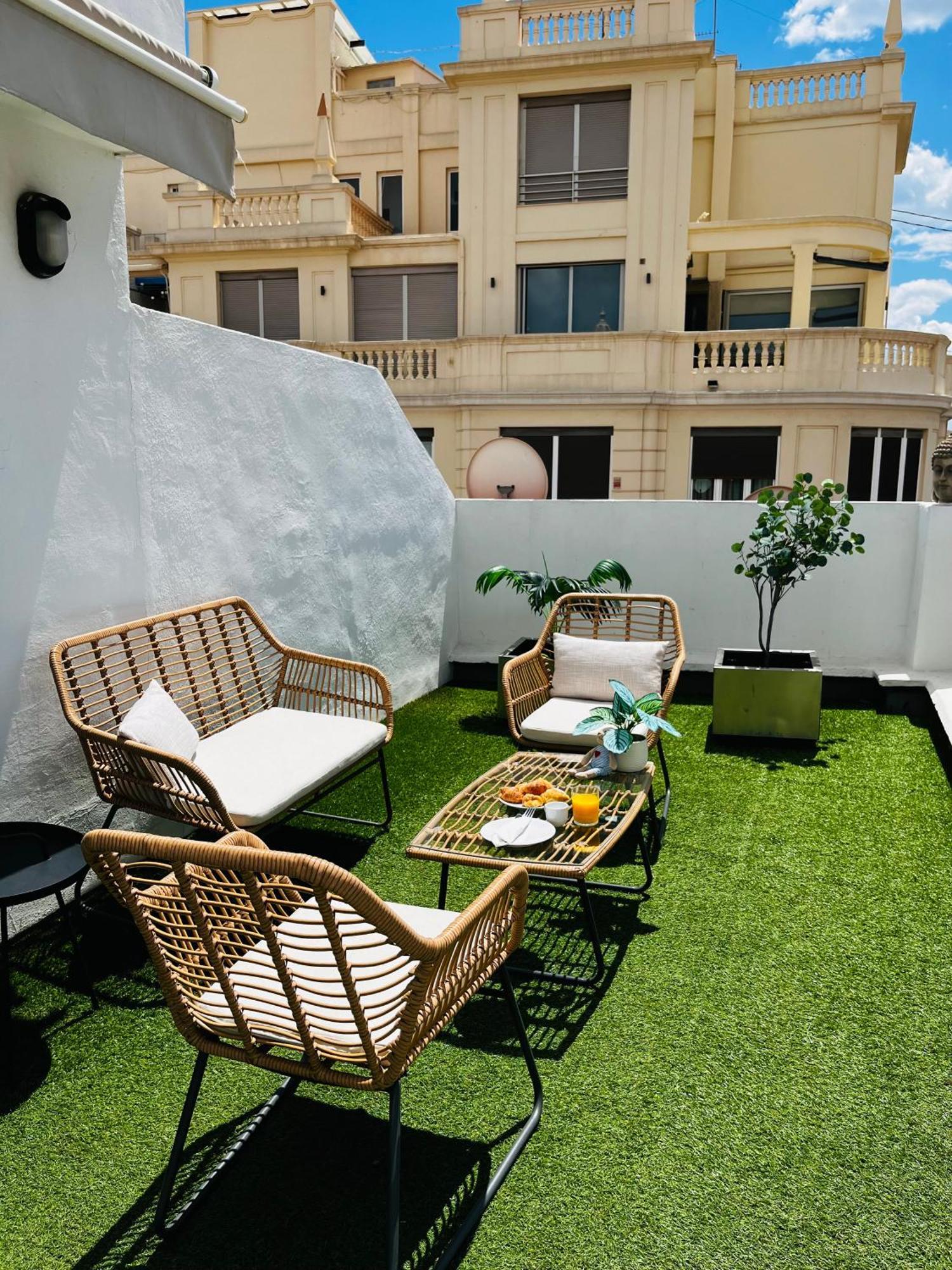 Travel Habitat - Centro Apartment Valencia Exterior photo